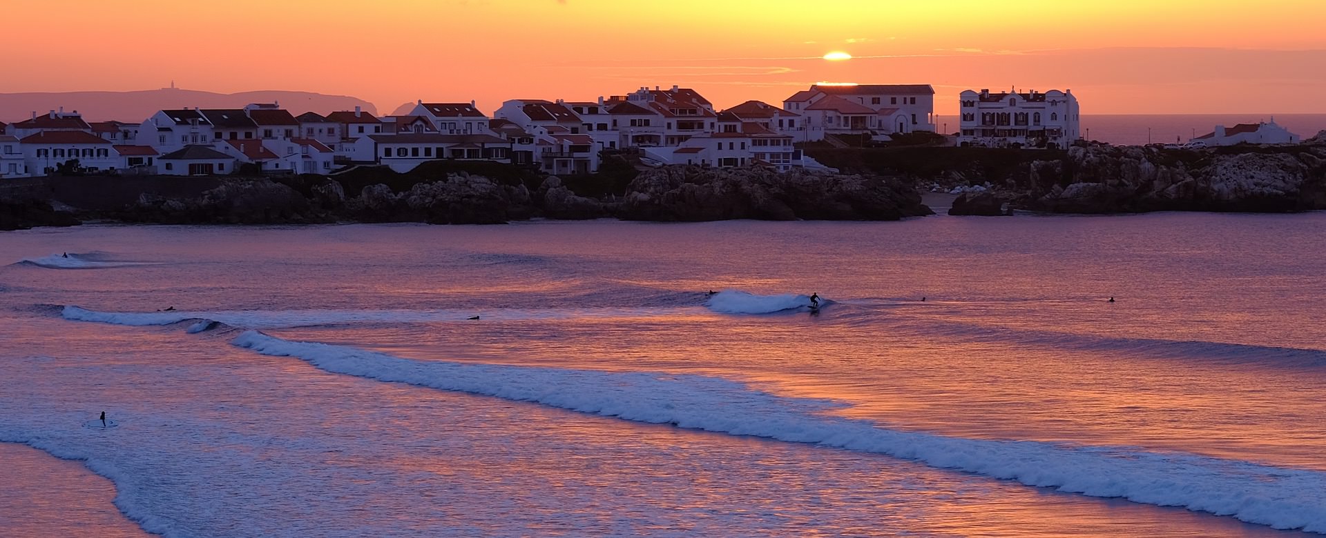 Sunset Surf in Baleal, Peniche